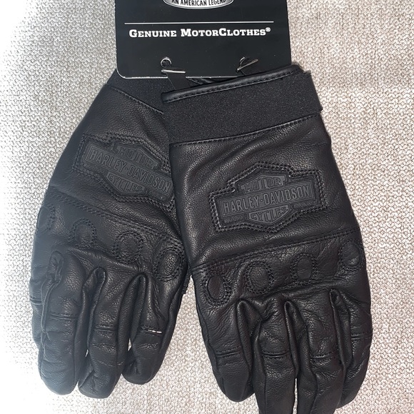 Harley-Davidson Other - Harley-Davidson gloves. BRAND NEW